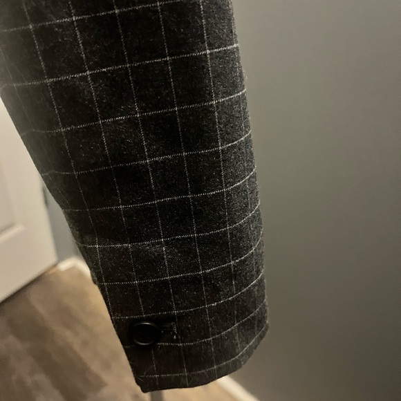 Banana Republic Charcoal Checkered Women's Blazer - Picture 3 of 3